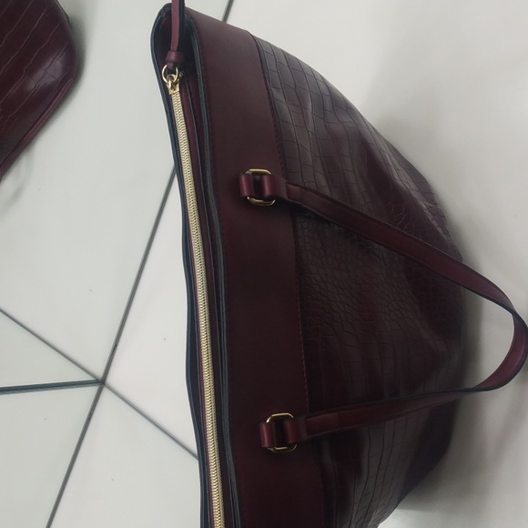 TRINA TURK BURGUNDY EMBOSSED TOTE OR SHOULDER BAG - Picture 4 of 12